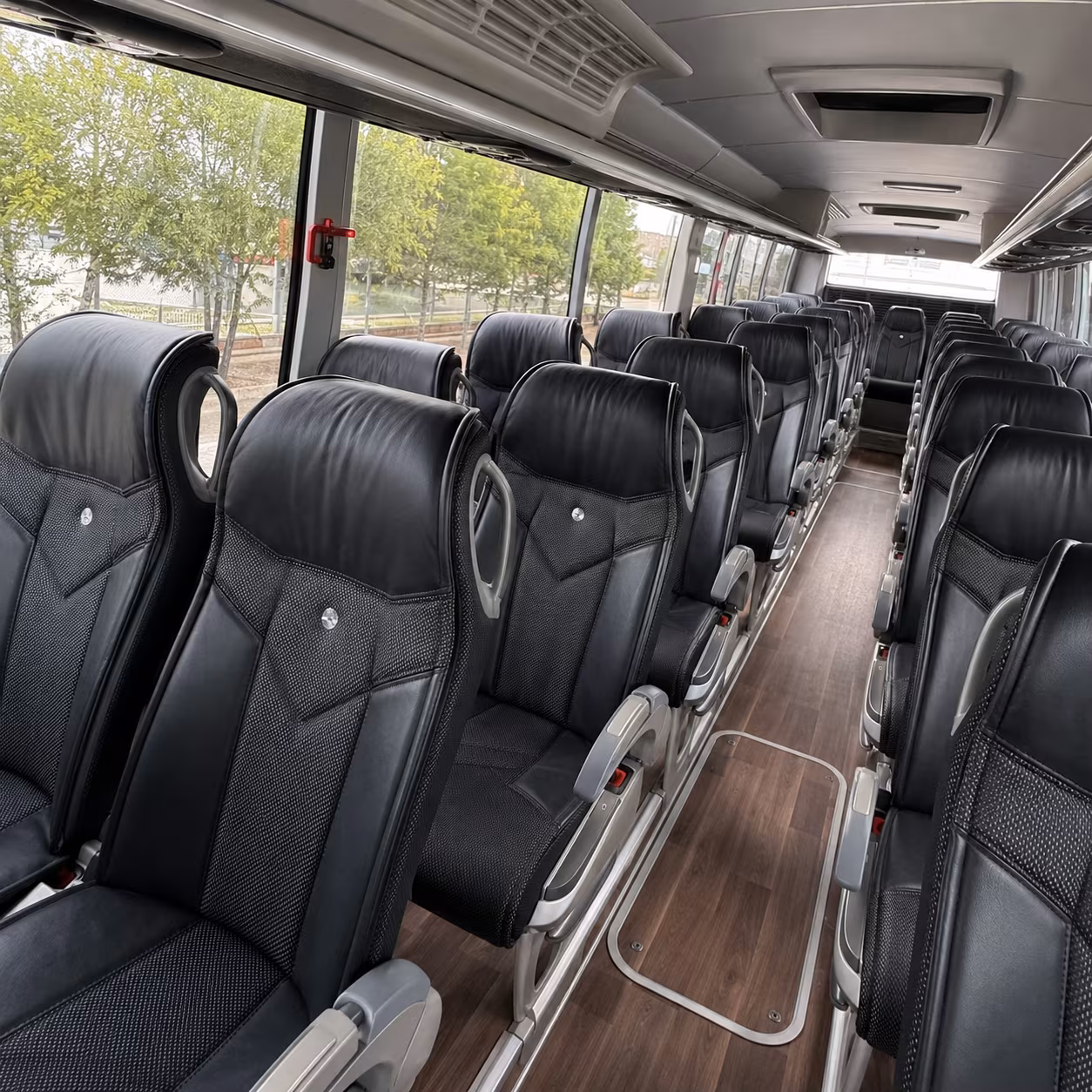 charter bus shuttles to tyler pounds regional airport tyr