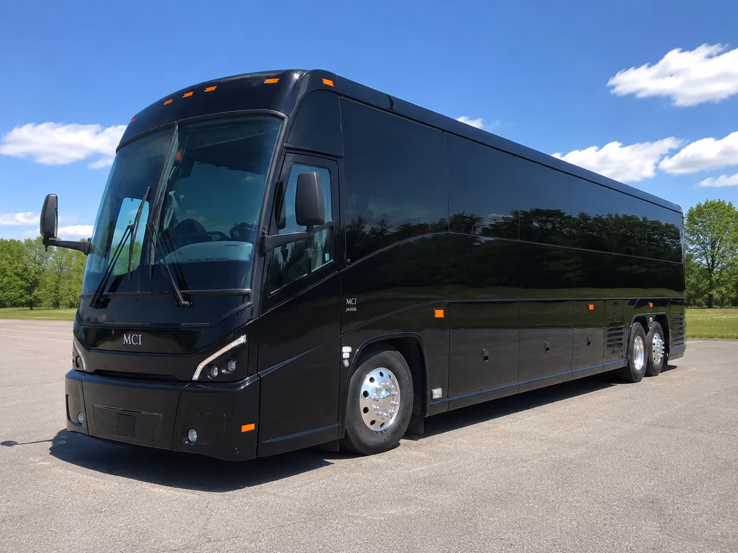 shuttle your guests between tyler hotels and your venue without the headache