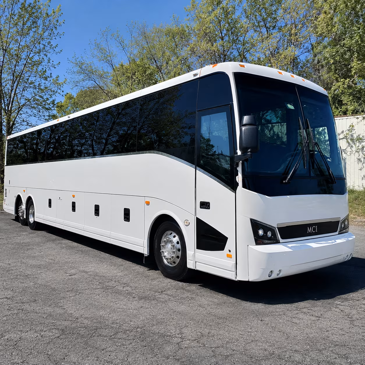 tyler concert and venue shuttle buses for oil palace and beyond