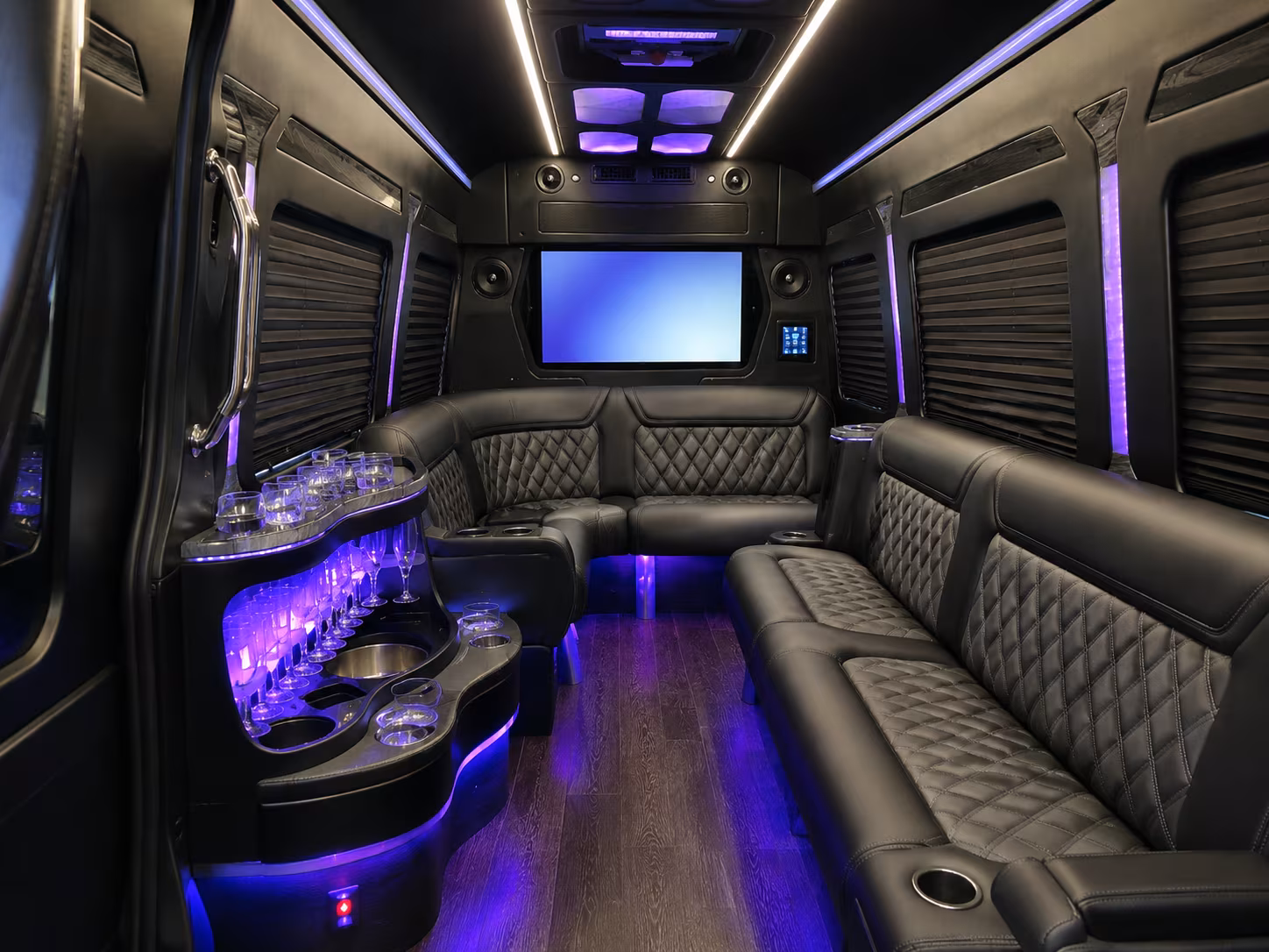 tylercharterbusservices com helps you plan group transportation for the texas rose festival and east texas events